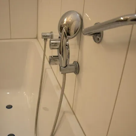 2000 Valkenburg מלון 3*