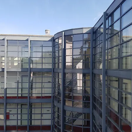 2000 Valkenburg מלון 3*