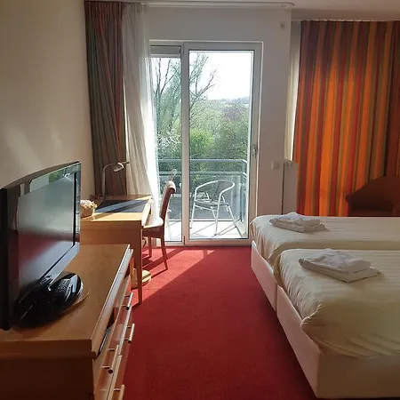 2000 Valkenburg 3* Valkenburg aan de Geul