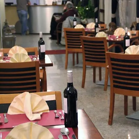 2000 Valkenburg Otel