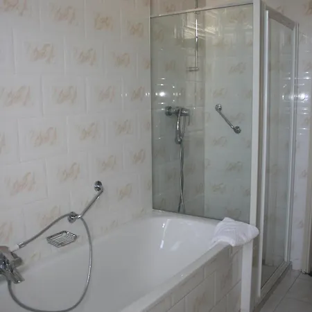 2000 Valkenburg Hotel 3*