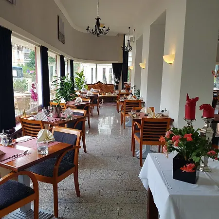 Ξενοδοχείο 2000 Valkenburg