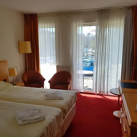 2000 Valkenburg Hotel 3*