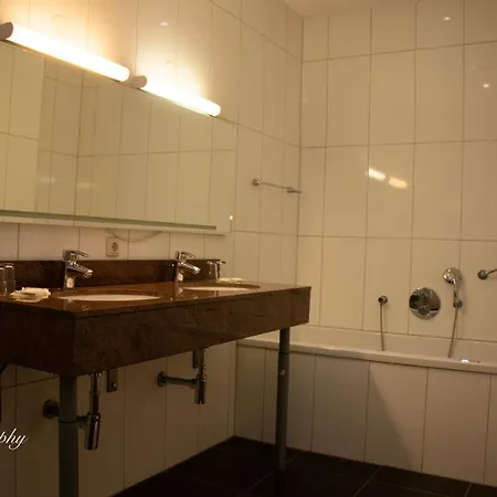 Otel 2000 Valkenburg 3*